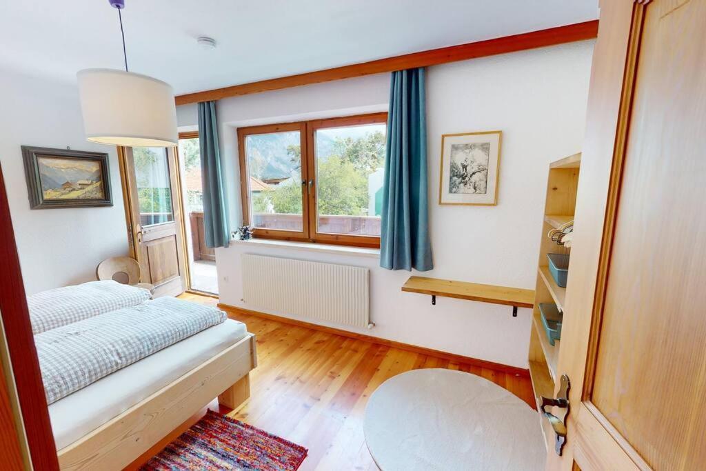 Haus Alberto - Haus Mit 2 Ferienwohnungen Эцталь-Банхоф Экстерьер фото