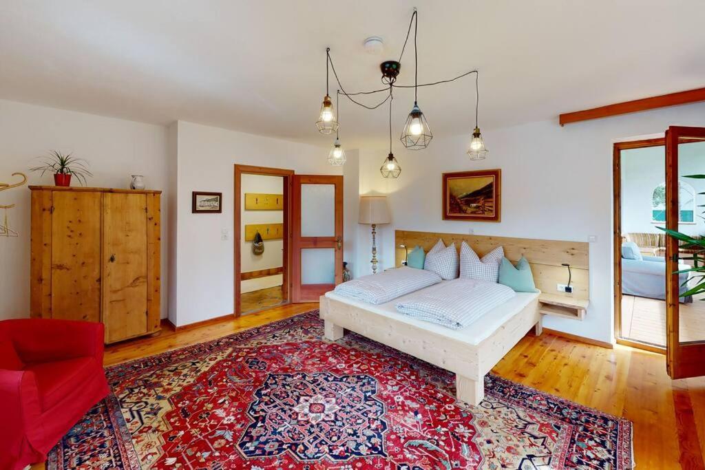 Haus Alberto - Haus Mit 2 Ferienwohnungen Эцталь-Банхоф Экстерьер фото
