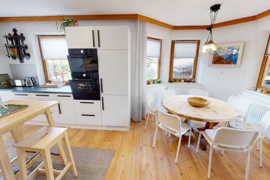 Haus Alberto - Haus Mit 2 Ferienwohnungen Эцталь-Банхоф Экстерьер фото