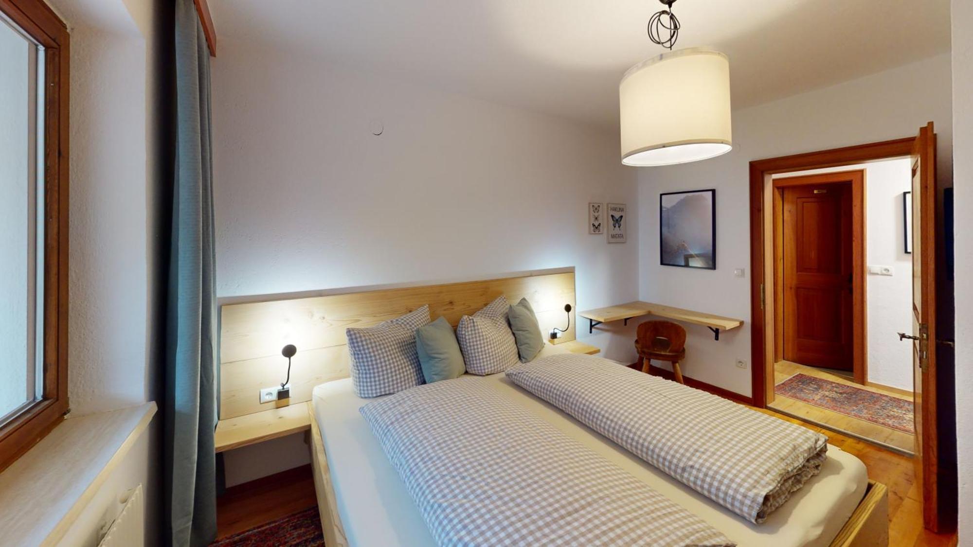 Haus Alberto - Haus Mit 2 Ferienwohnungen Эцталь-Банхоф Экстерьер фото